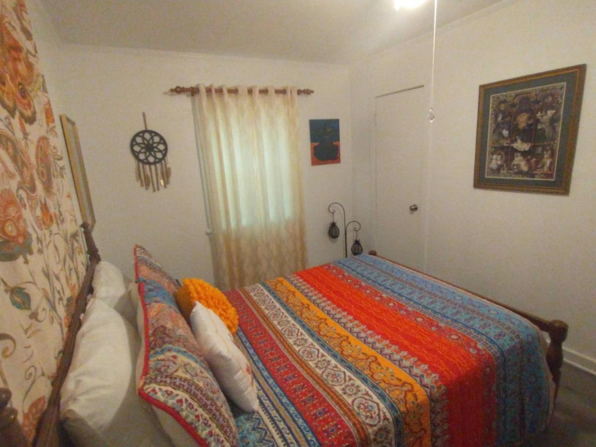 Welcome To Pineapple House! بينساكولا المظهر الخارجي الصورة