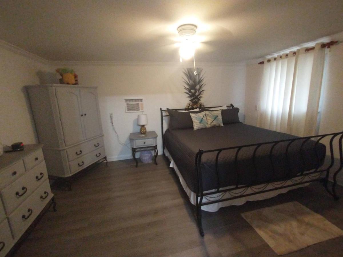 Welcome To Pineapple House! بينساكولا المظهر الخارجي الصورة